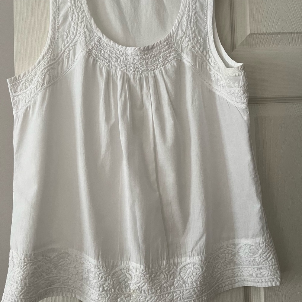 La Cera White Top with Smocking, Pleating lace trim